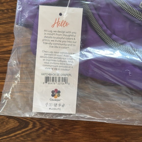 Lug Hatchback SE, Grape Purple, NWT - Picture 4 of 9